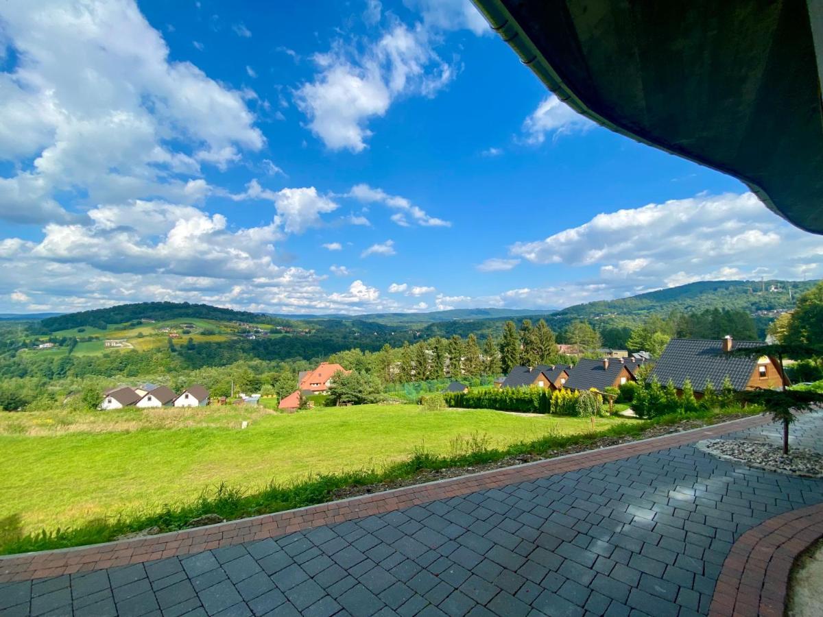 Noclegi - Karczma Solina Solina  Buitenkant foto
